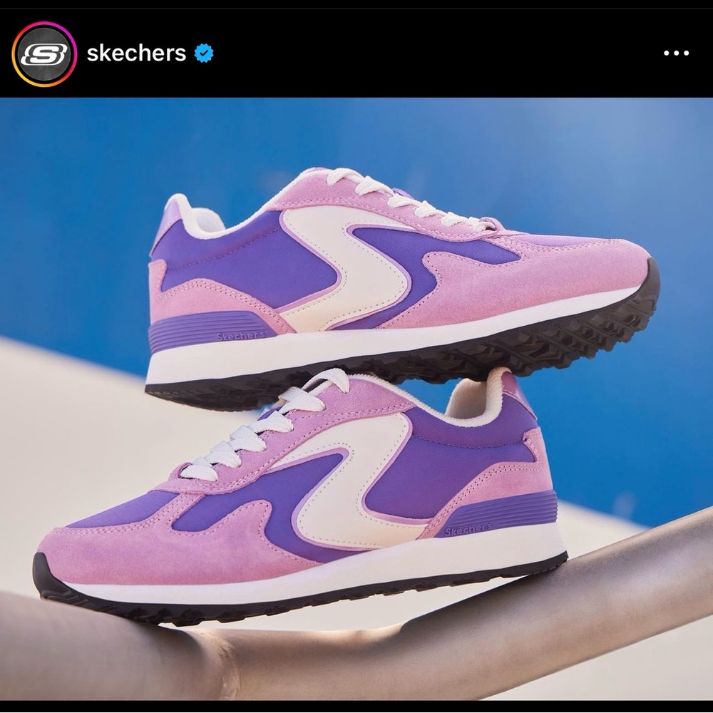 RARE Vintage inspired Sketchers